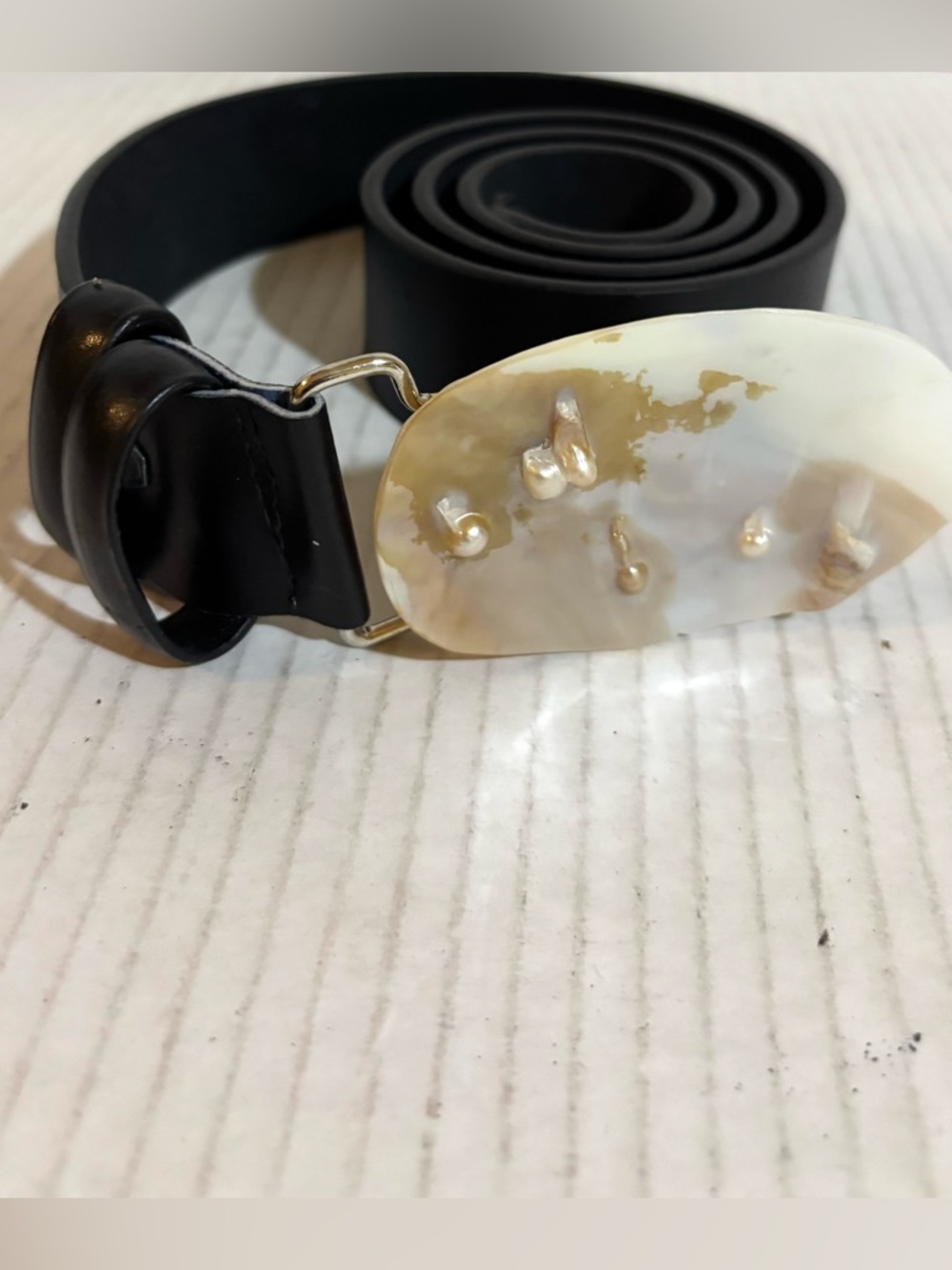 Black unisex Leather Belt with Shell Accent Buckle